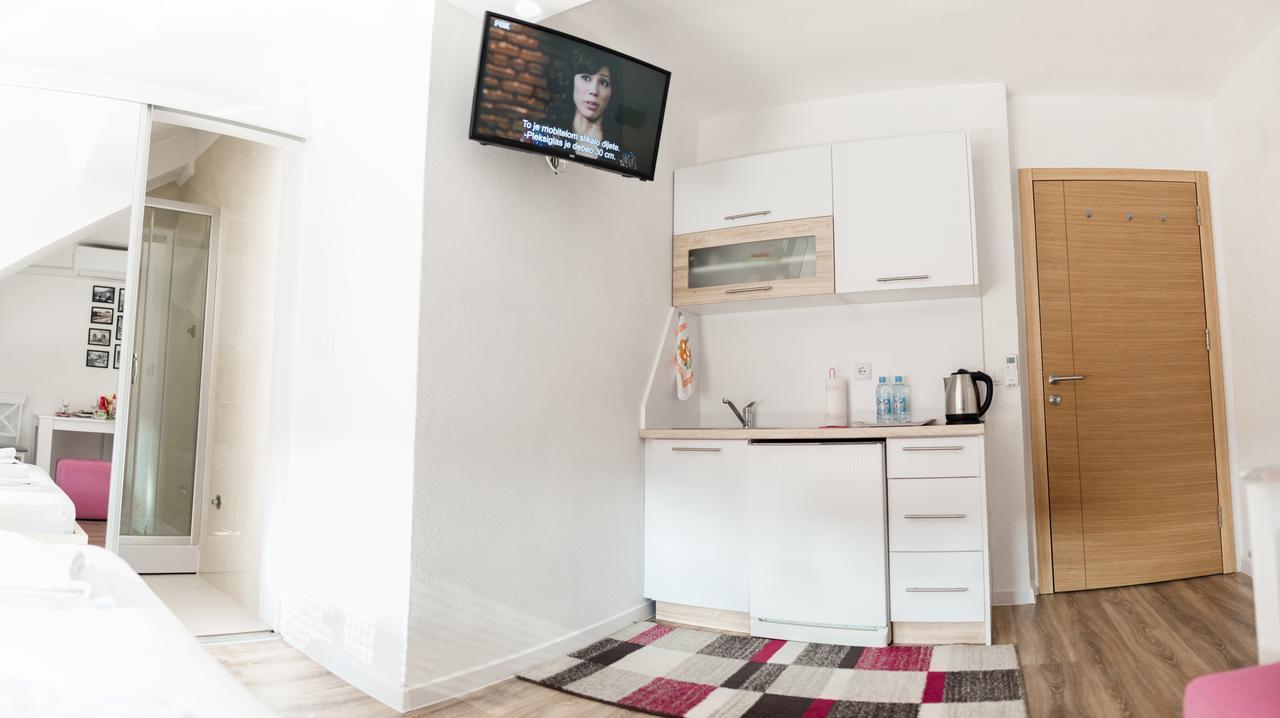 Minela Studios Mostar Bagian luar foto