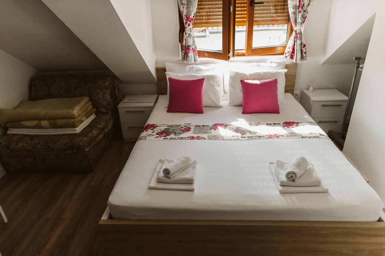 Minela Studios Mostar Bagian luar foto